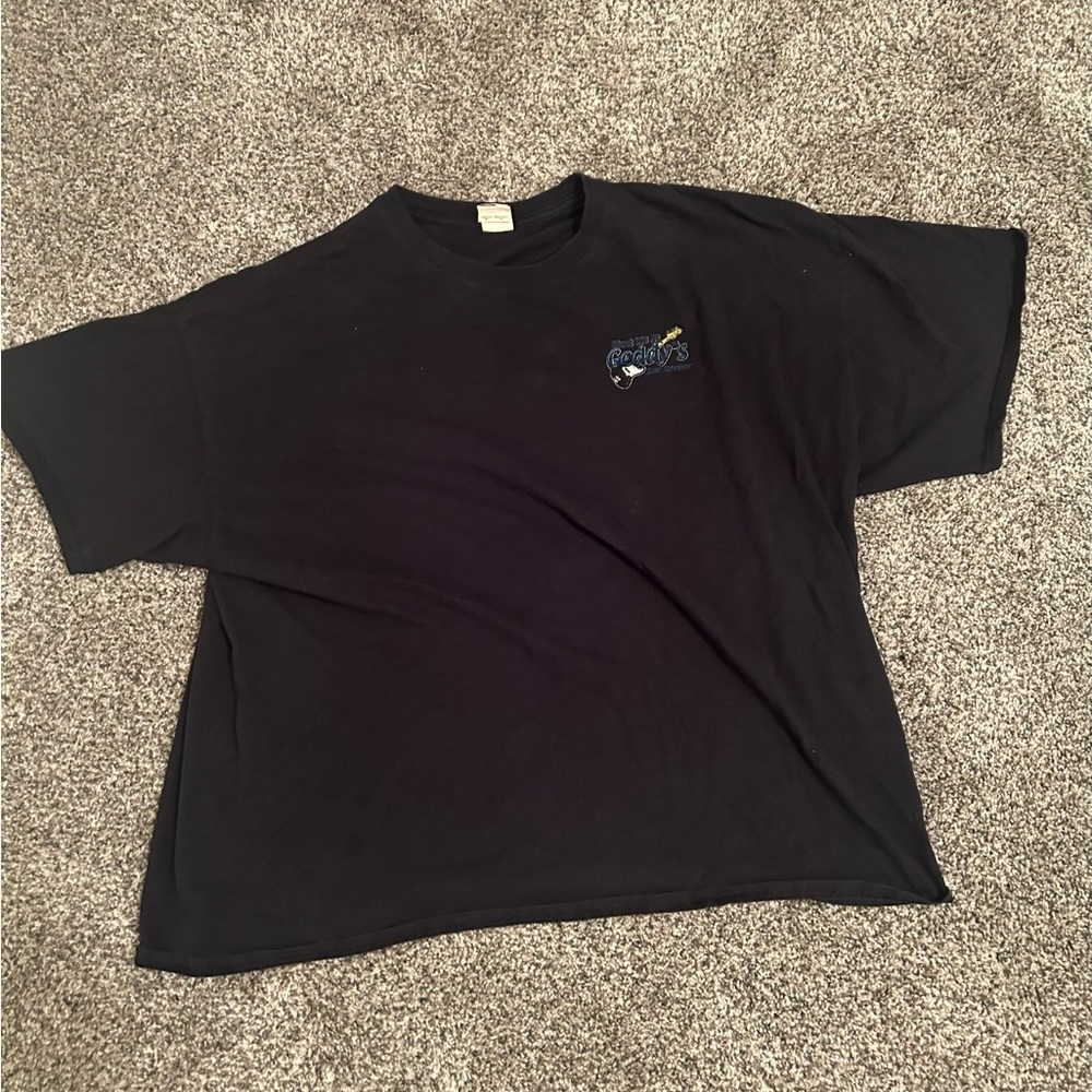 Vintage Geddys bar graphic tee